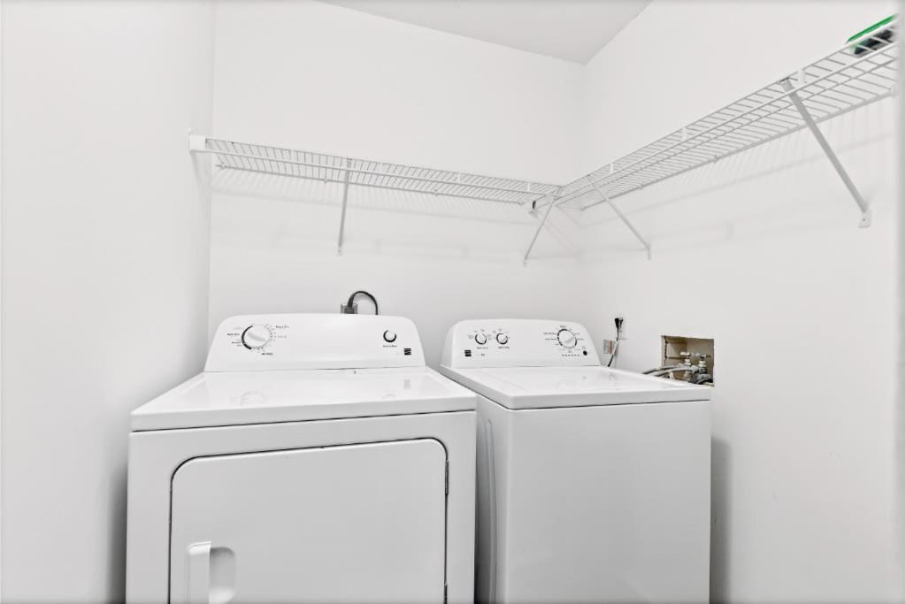 Scenic And Vibrant 1Br With Balcony Gym Pool Apartment Bradenton Luaran gambar