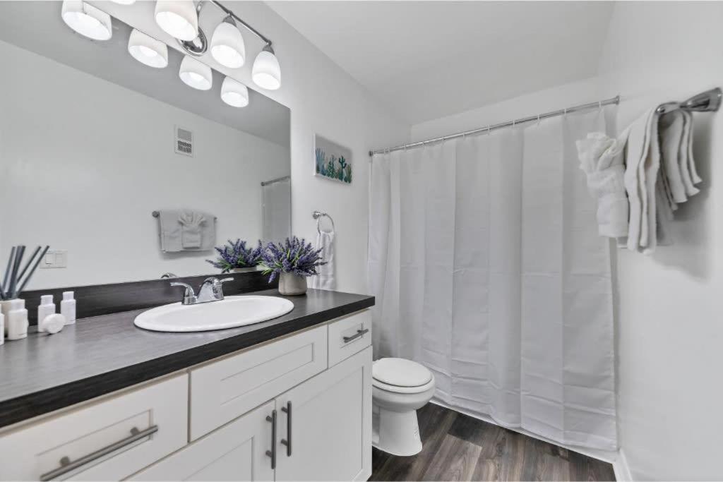 Scenic And Vibrant 1Br With Balcony Gym Pool Apartment Bradenton Luaran gambar