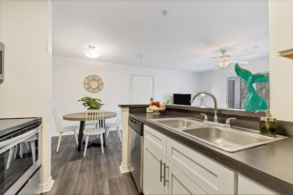 Scenic And Vibrant 1Br With Balcony Gym Pool Apartment Bradenton Luaran gambar