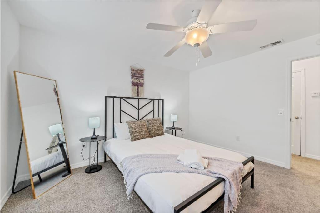 Scenic And Vibrant 1Br With Balcony Gym Pool Apartment Bradenton Luaran gambar